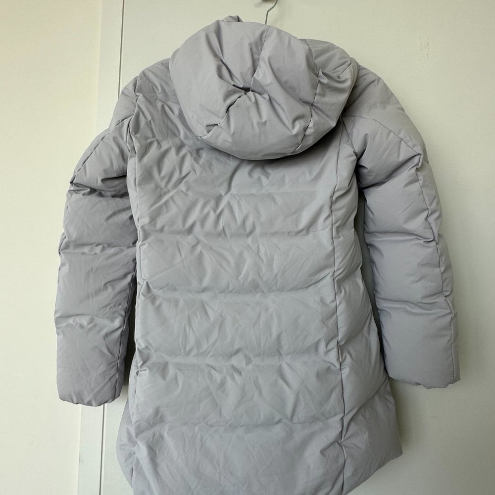 Uniqlo Down Parka Puffer Jacket - used only a few times!π€ - Picture 2 of 6